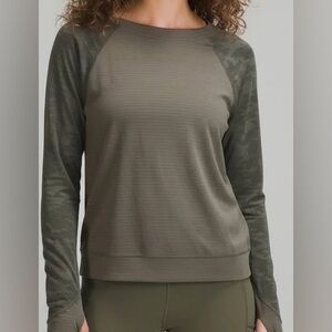 LULULEMON SWIFTLY LONG SLEEVE - GREEN AND CAMO
